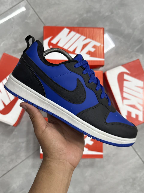 TÊNIS NK COURT BOROUGH LOW - AZUL/PRETO