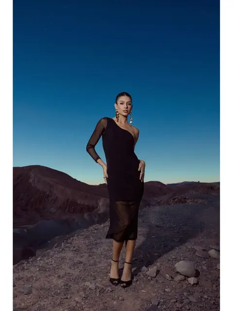 Vestido Ombro Só Em Tule