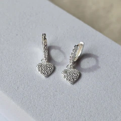 Argollas con Dije Corazón Micro Pavé