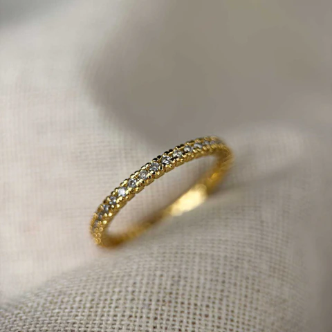 Anel Aparador Cravejado Banhado em Ouro 18K
