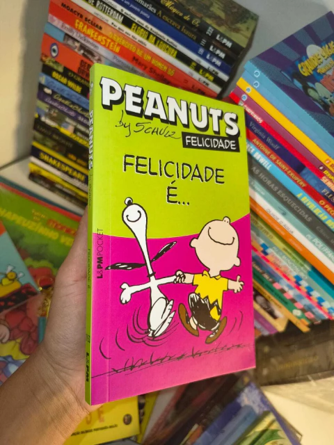Peanuts, felicidade é... , by Schulz