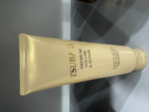 TSUBAKI PREMIUM VOLUME & REPAIR TRATAMENTO 180G