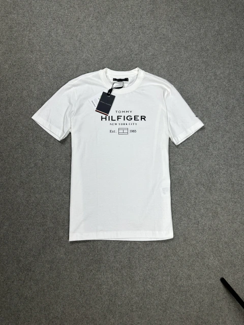Camiseta Tommy 2026