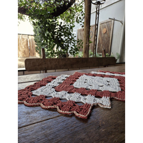 Trilho de mesa Maravilhoso