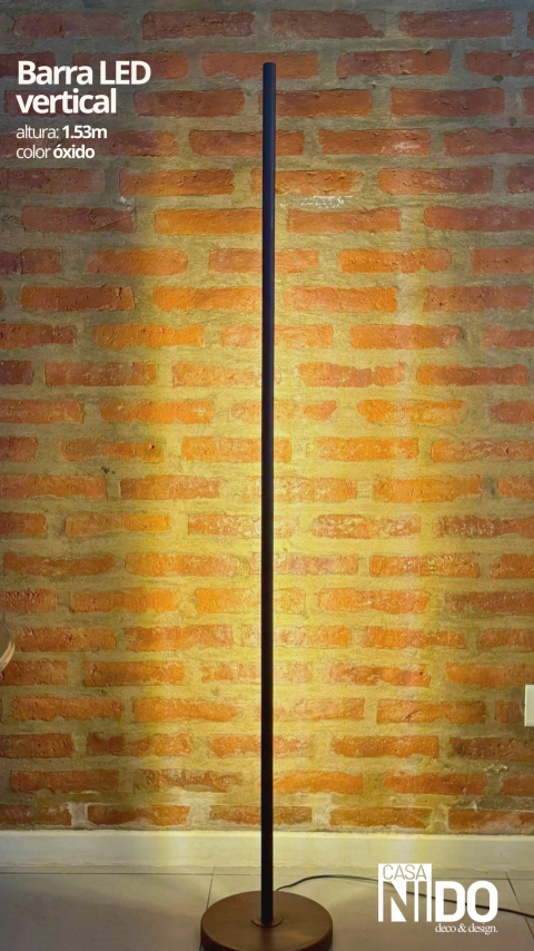 Lámpara LED Vertical