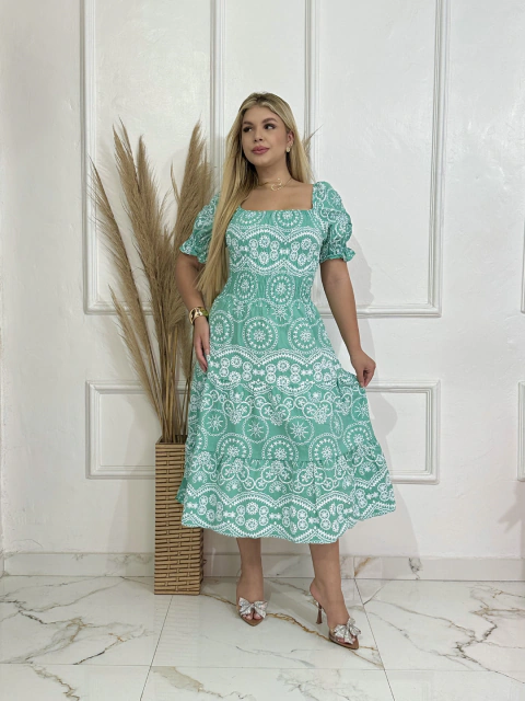 Vestido Midi Tricoline Estampado com Lastex e Manga Bufante