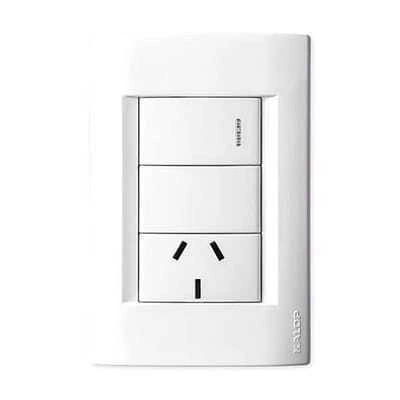 LLAVE ARMADA CIVIL 1 INTERRUPTOR Y 1 TOMACORRIENTE 10A PERNOS CHATOS BLANCO - KALOP