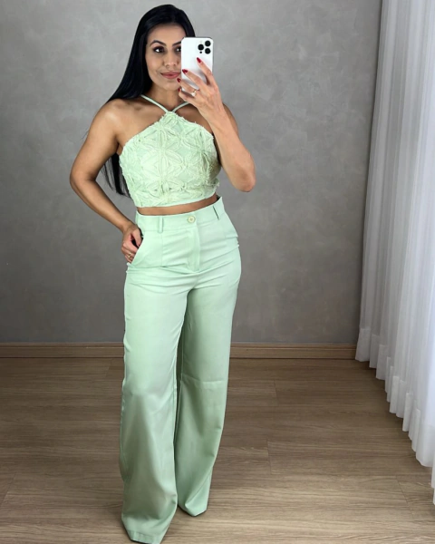 Conjunto Cropped + Calça Alfaiataria