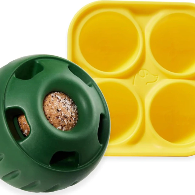 PopMalta con la bandeja de moldes de silicona