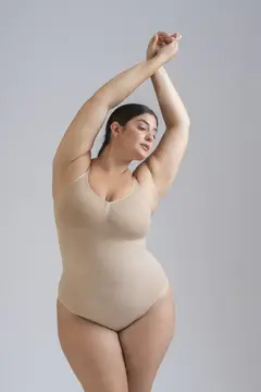 Body moldeador vedetina MORA - tienda online