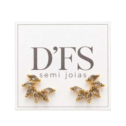 Brinco Ear Cuff com pedras lapidadas.
