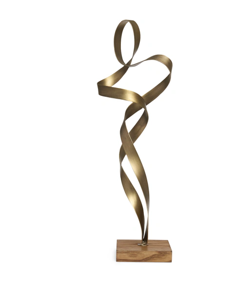 Escultura Fita em Metal