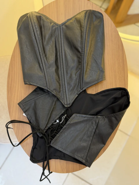 CORSELET COURINO