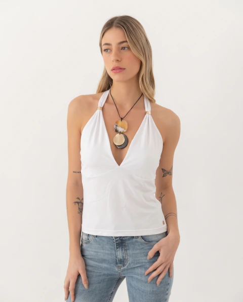 Top blanco con tira en el cuello