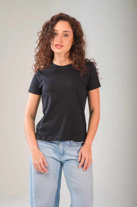 Camiseta Pima Interloque Gola Careca Feminina – Preta