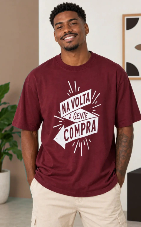 Camiseta Oversized “Na volta a gente compra”