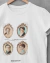 Camiseta branca no cabide com arte da série Bridgerton
