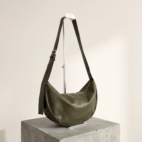 Bolso Amé Lumel verde en ecocuero