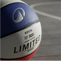 Imagem do Bola de Basquete Kipsta BT500 Tamanho 7 Colorida