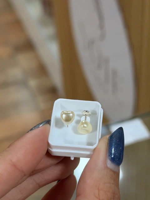 AROS PERLA FORMA DE CORAZÓN ACERO QUIRUGICO