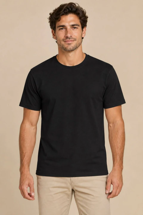 5 Remeras negra básicas corte regular