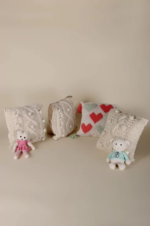 ALMOHADON TRENZA BODOQUES 45X45CM 100% LLAMA ART 2035/ 2036