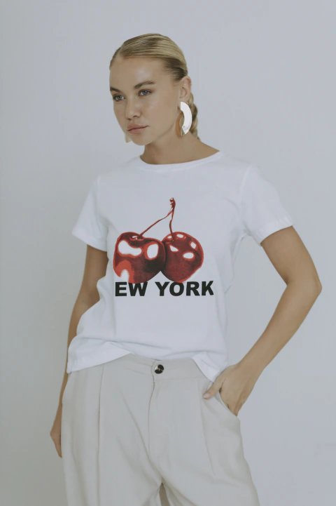 REMERA CHERRY