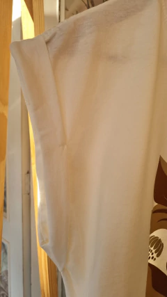 T-SHIRT FLOR MARROM - Santa Saia