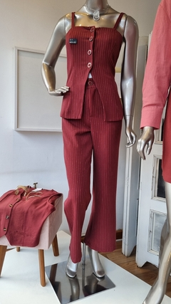 CONJUNTO RISCA EMILI na internet
