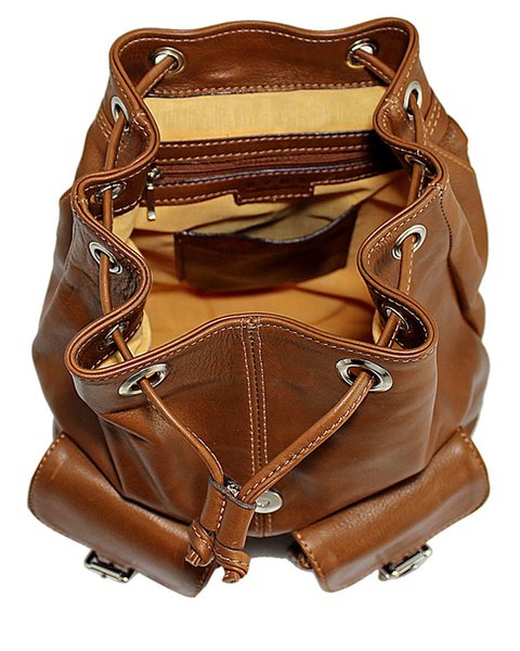 Mochila Cuero con Solapa DYMS art 957 - tienda online