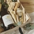 Set Gourmet con Vino, Quesos y Frutas Frescas – Sabores para Compartir - comprar online