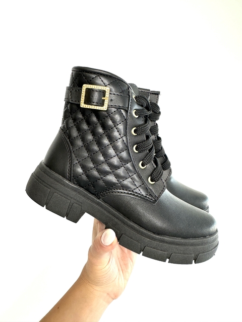 Stilo Rosé 24 - Nina - Bota Infantil Metalassê e Fivela Preto - 12552PT
