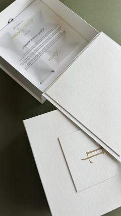 Caixa Larissa e Juliano na internet