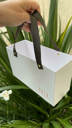 Caixa Sacola Nadia e Luan - loja online