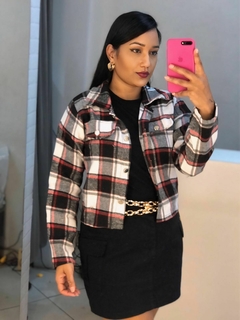 jaqueta camisa flanelada vermelho com preto