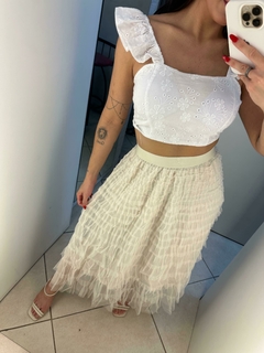 cropped em lese na internet