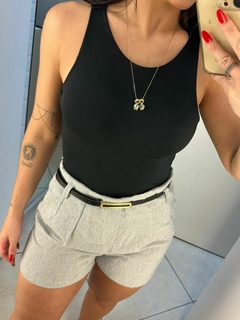 Short em linho - cinza claro - comprar online