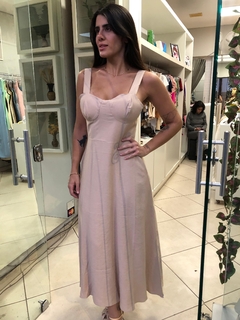 Vestido mídi em alfaiataria com bojo Nude na internet
