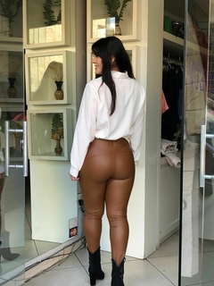 Calça couro legging na internet
