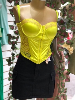 Cropped corselet amarelo - comprar online