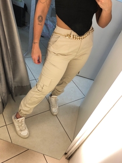 calça jogger bolso cargo caqui - comprar online