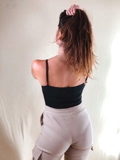 Imagem do calça jogger cargo nude