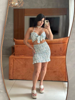 Conjunto saia e cropped branco