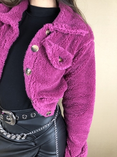 casaco teddy fucsia na internet