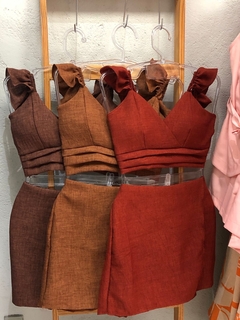 Conjunto short saia com cropped