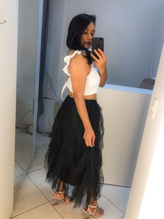 saia midi em tule na internet