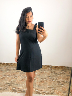 Vestido curto com alça de elástico - comprar online