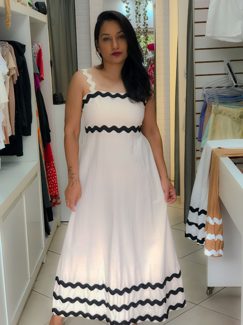 Vestido midi detalhes em cianinha - comprar online