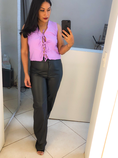 Blusa lilás com 3 amarrações na frente na internet