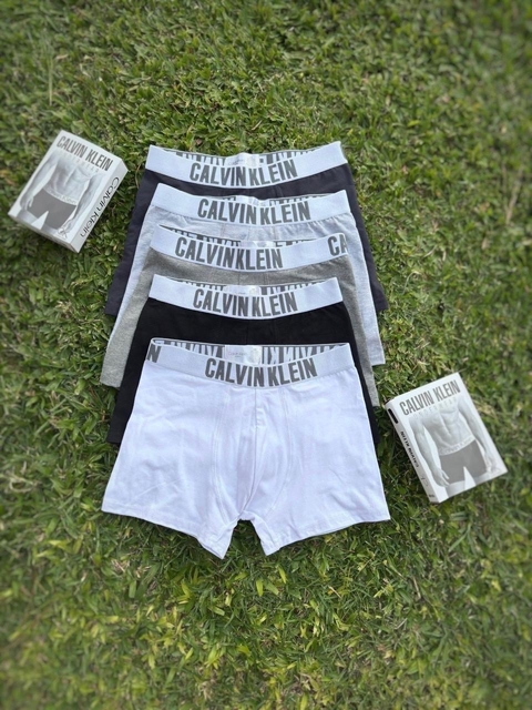 Calvin Letras Grandes - comprar online
